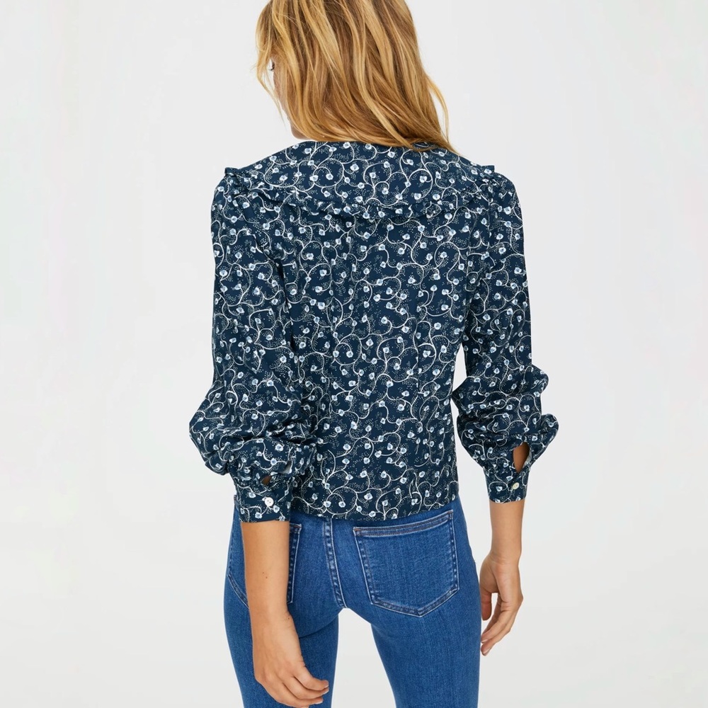 Aritzia | Wilfred | Blythe Blouse in Washed Blue Dark Espace Size XXS - Picture 2 of 12